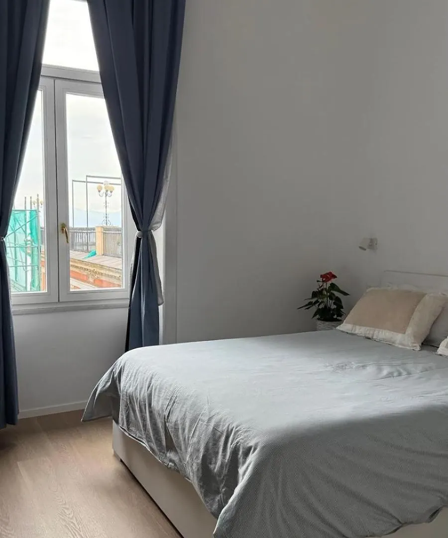 Pensjonat Izz Home Neapol Włochy
